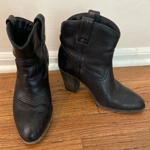 Frye Black Ankle Boots with 3” Heel - sz7